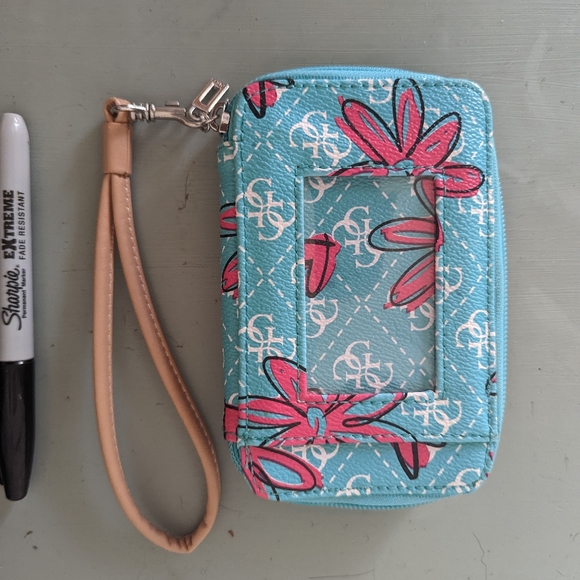 Guess Hand Wallet - Picture 4 of 4